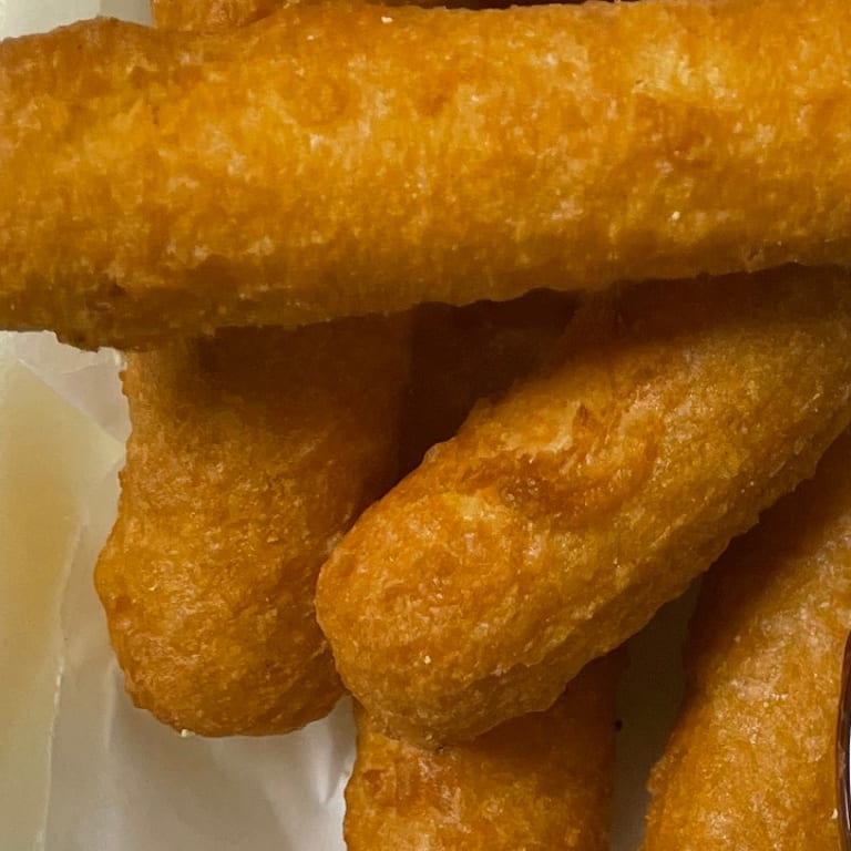 Delicious mozzarella sticks